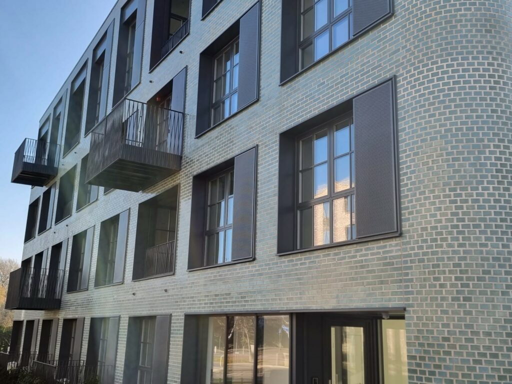 exterior of building with Tek natural ventilation 